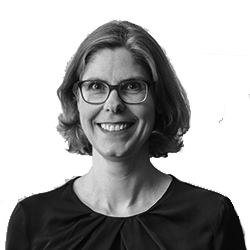 Claudia Hennig, Economic Development and Market Research Expert